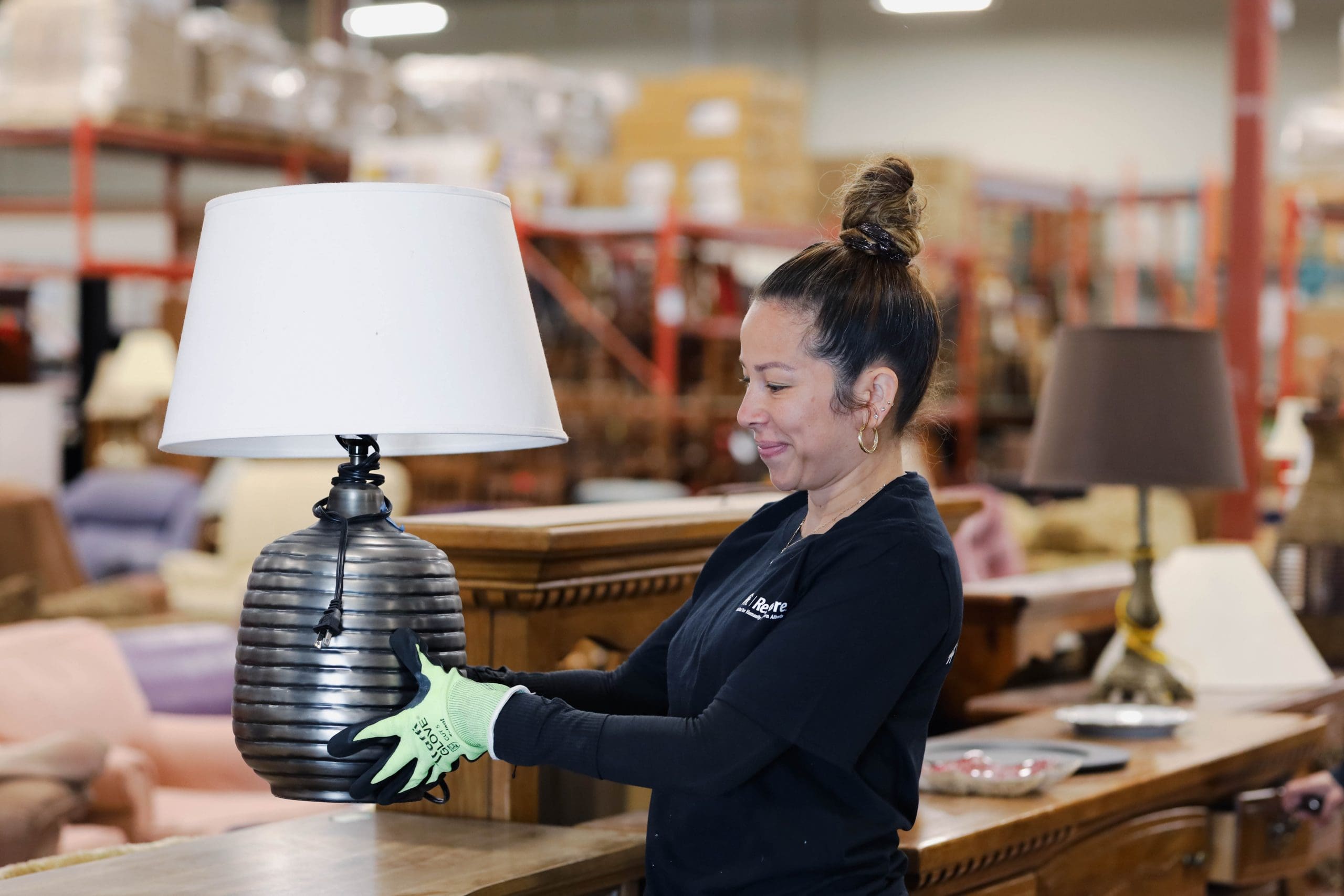 位于加拿大艾伯塔省卡尔加里的Habitat ReStore商店 © Habitat Canada 2022